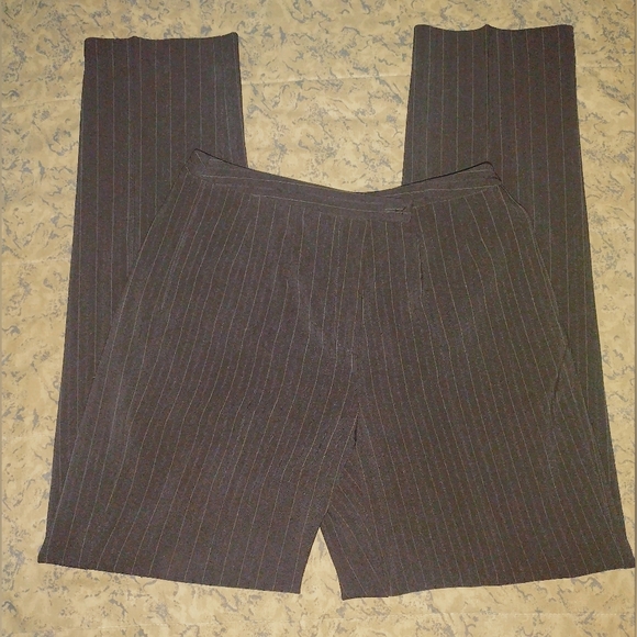 "Harvè Benard" by Benard Holtzman Black & Grey Pinstripe Dress Pants - Picture 1 of 7